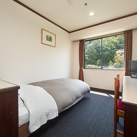 Hotel Sunshine Aoyama Himeji Bagian luar foto